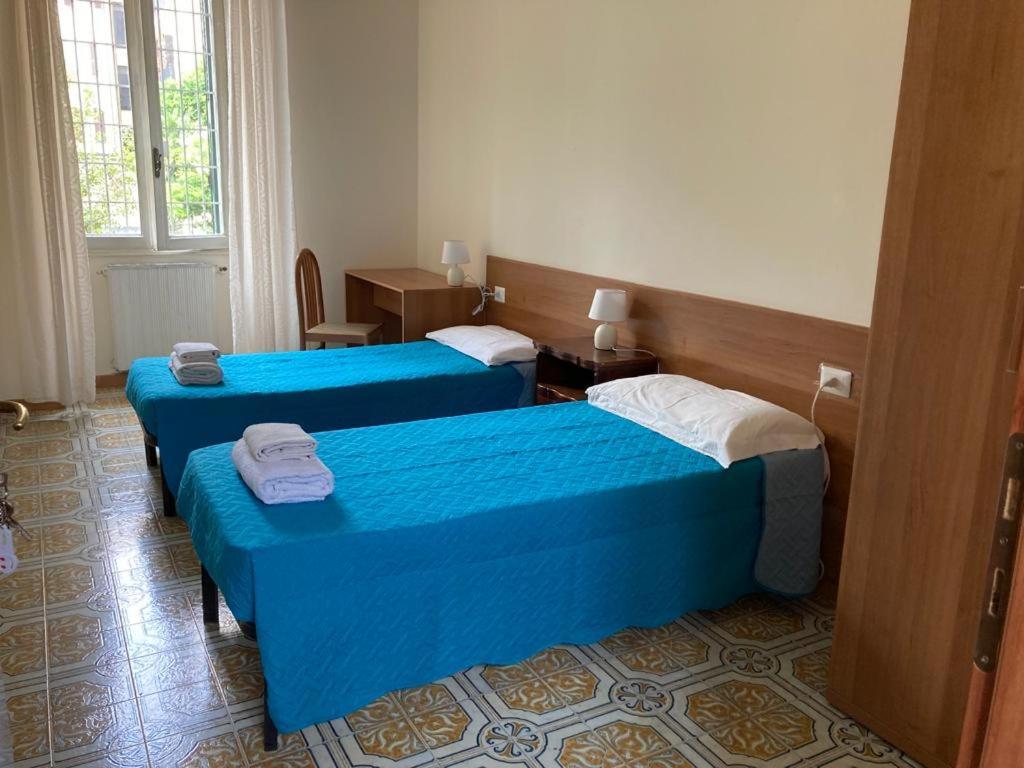 Interno 3 Alloggio in famiglia Roma